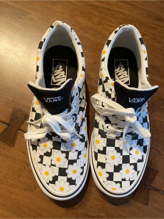 Vans Shoes - Vans women’s Checkerboard Daisy Sneakers - White, Black, Yellow